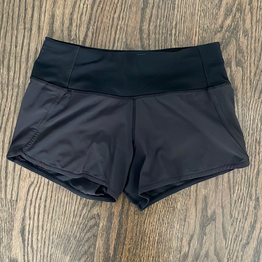 Lululemon Speed Up Low-Rise Lined Short